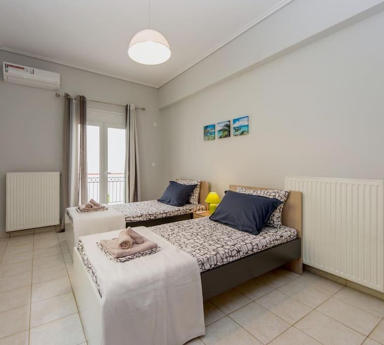 Thano'S Stylish Flat Just 150M To The Beach Faraí Εξωτερικό φωτογραφία