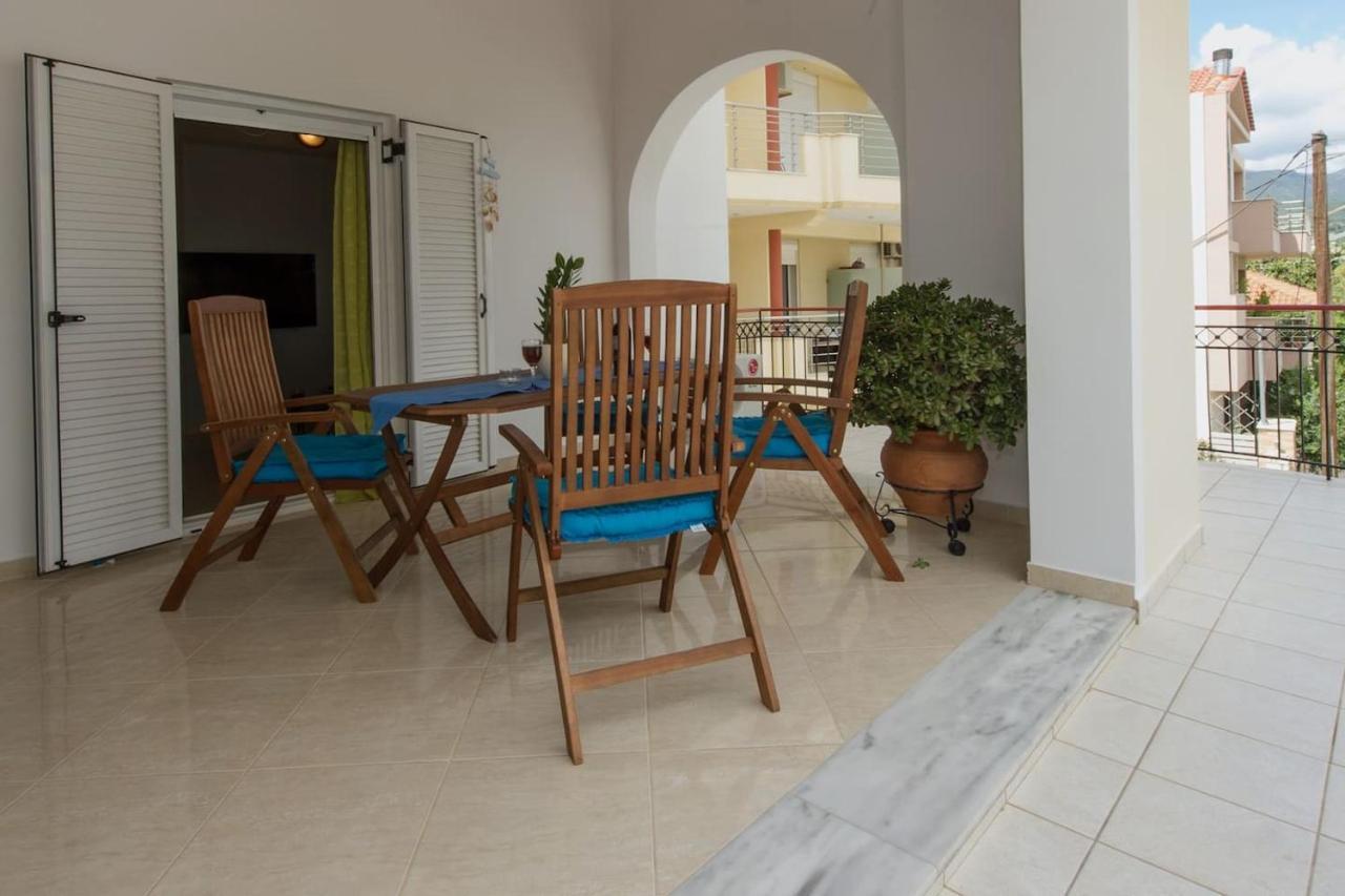 Thano'S Stylish Flat Just 150M To The Beach Faraí Εξωτερικό φωτογραφία